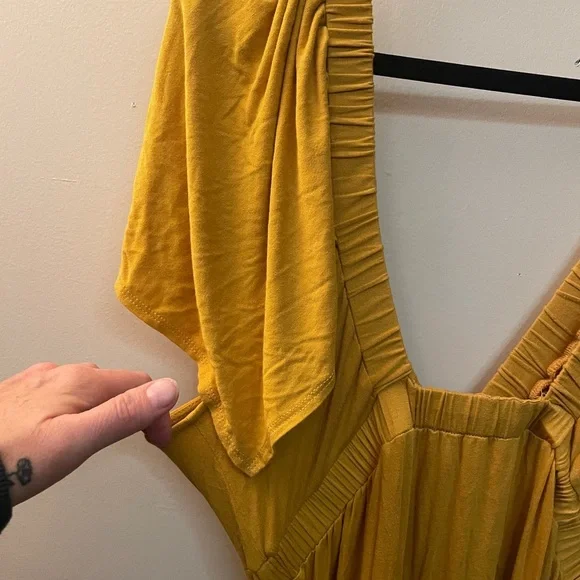 Three Bird Nest Mustard Maxi Dress size‎ medium - Picture 9 of 10